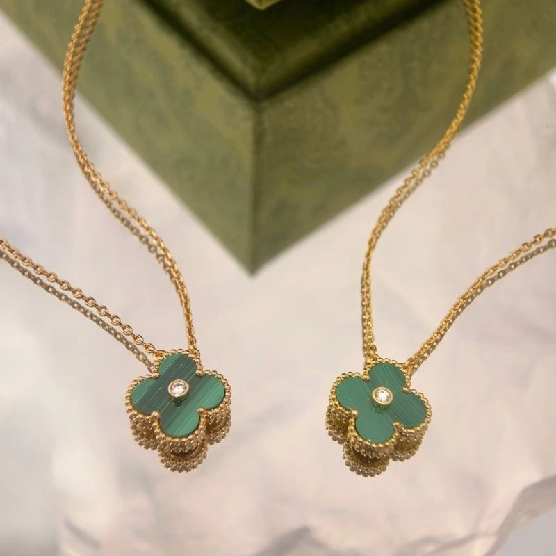 Vca Necklaces Reliable 254330