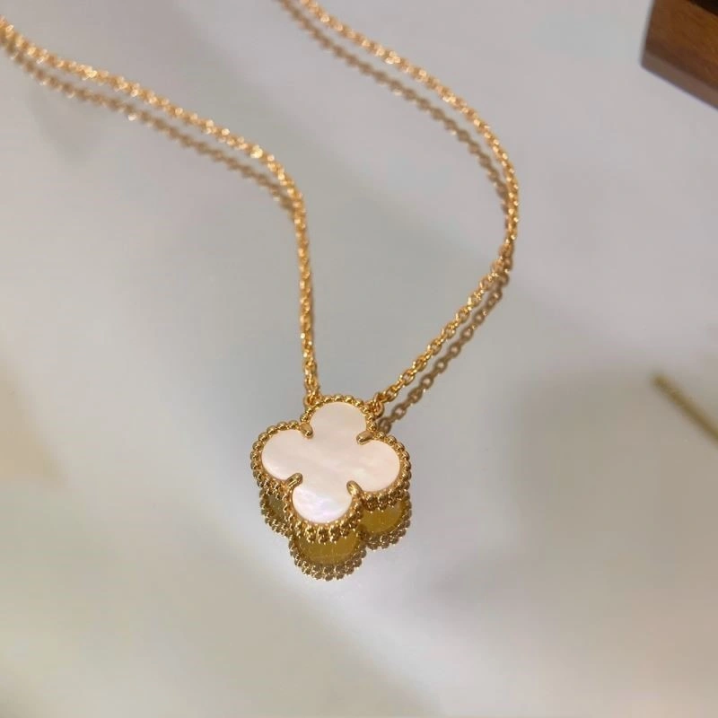 Vca Necklaces TravelReady 254356