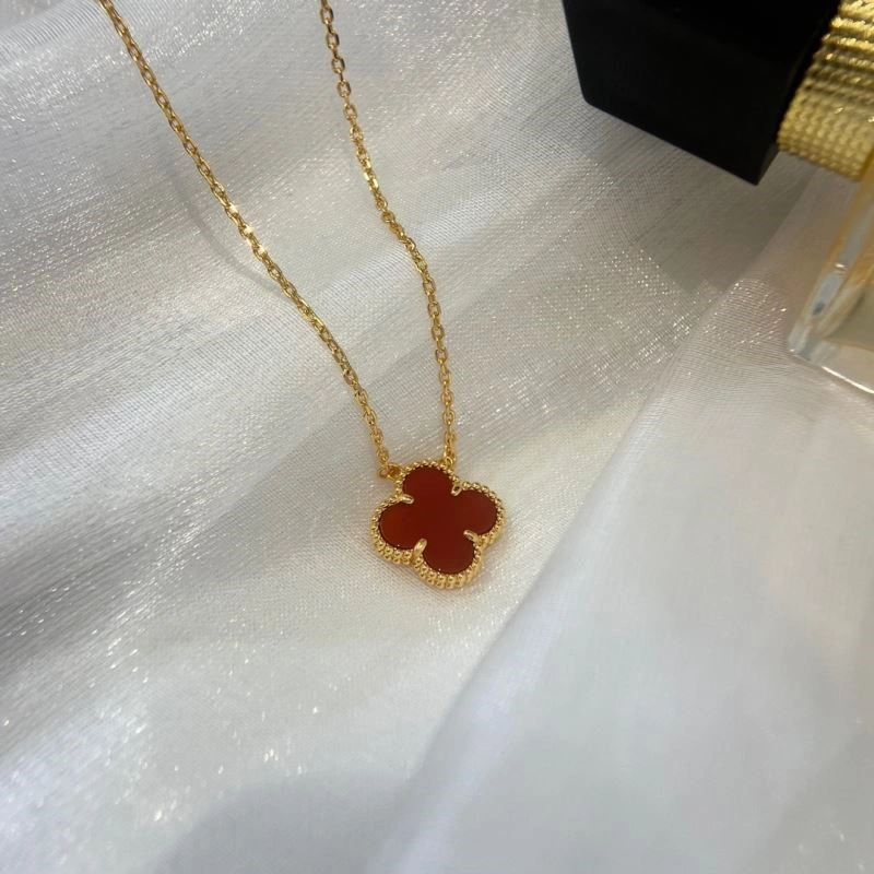 Vca Necklaces ComfortFit 254338