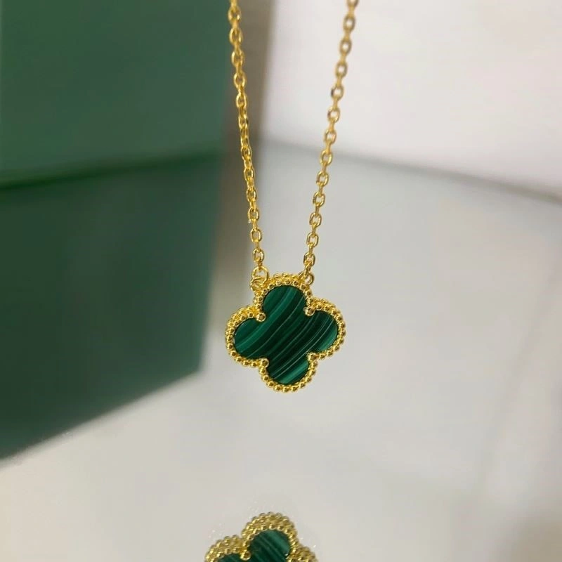 SmartChoice Vca Necklaces 254344