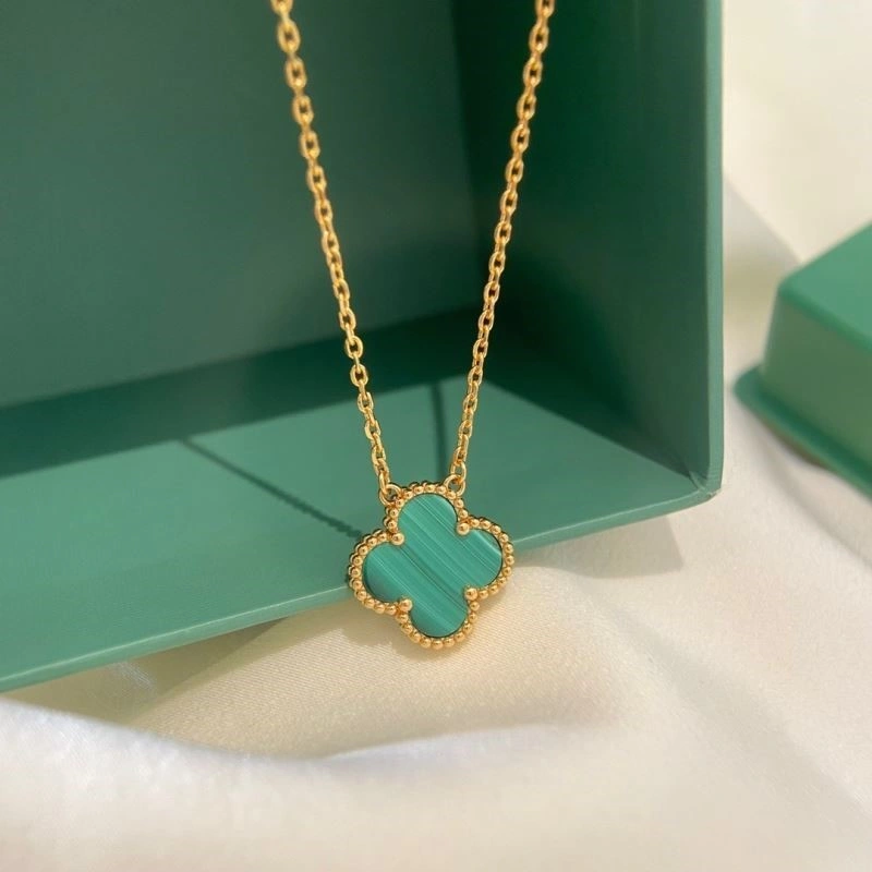 SmartChoice Vca Necklaces 254344