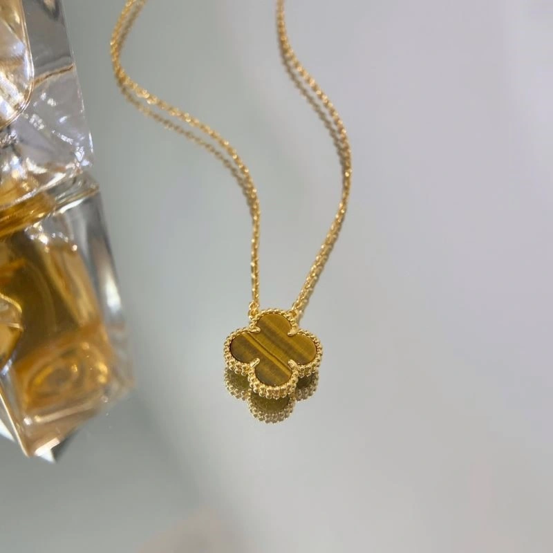 Vca Necklaces Durable 254340