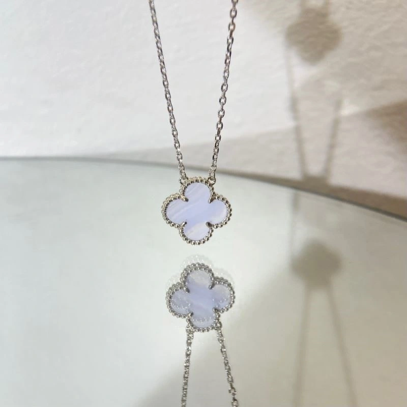 Vca Necklaces FreshLook 254336
