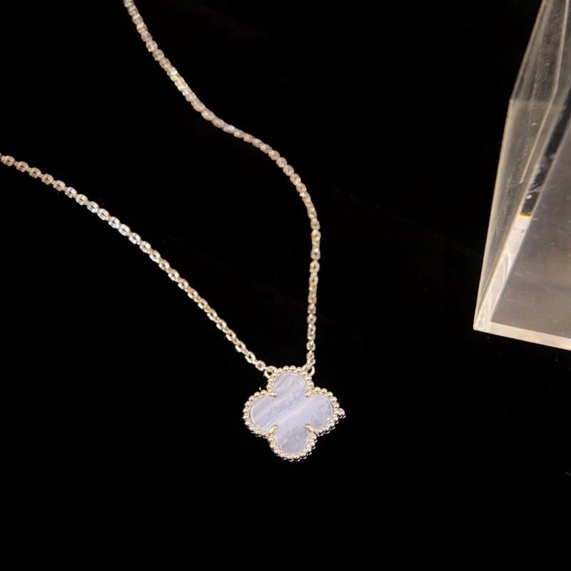 Vca Necklaces FreshLook 254336