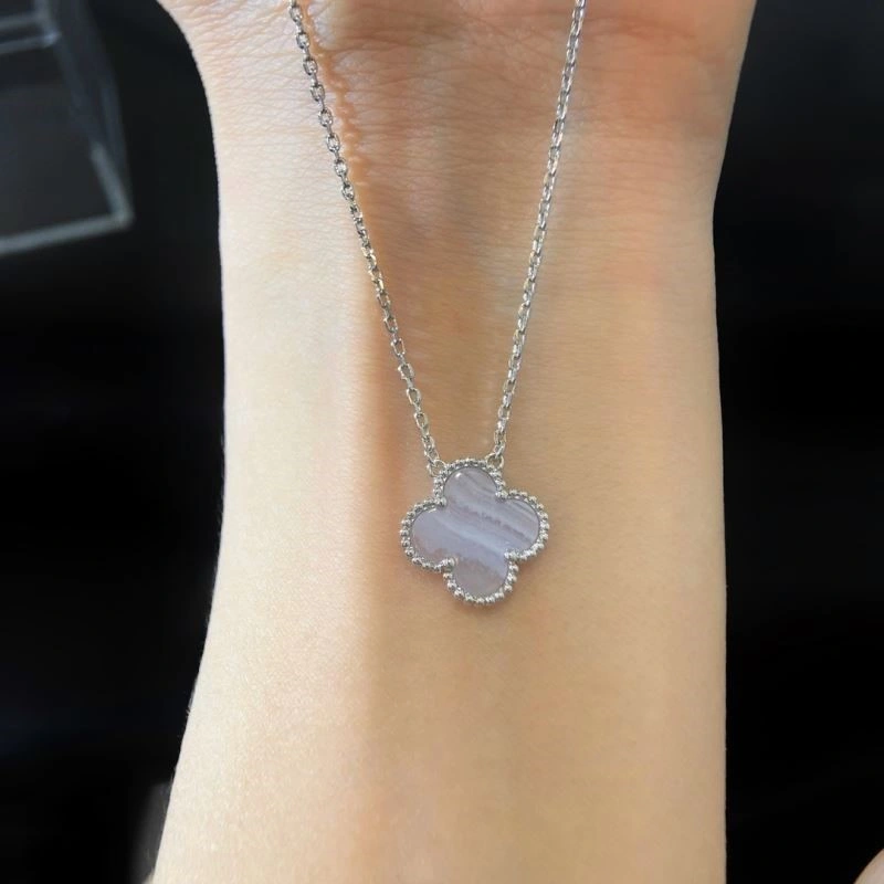 Vca Necklaces FreshLook 254336