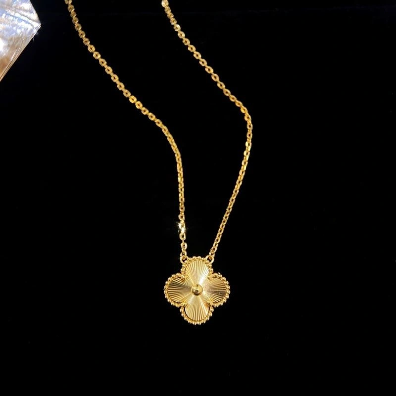 Vca Necklaces Stretchable 254332