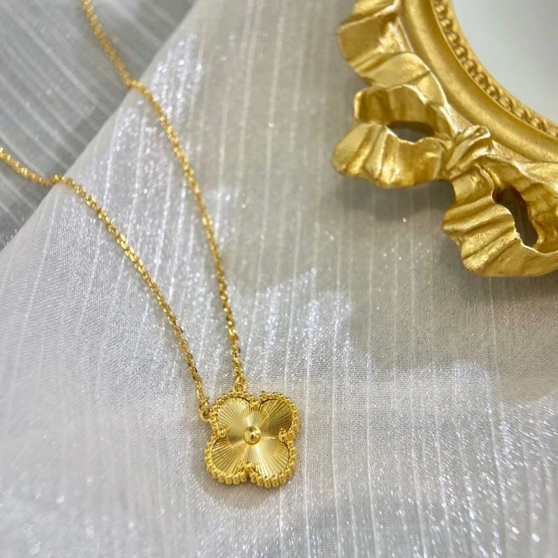 Vca Necklaces Stretchable 254332