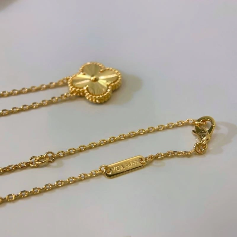 Vca Necklaces Stretchable 254332