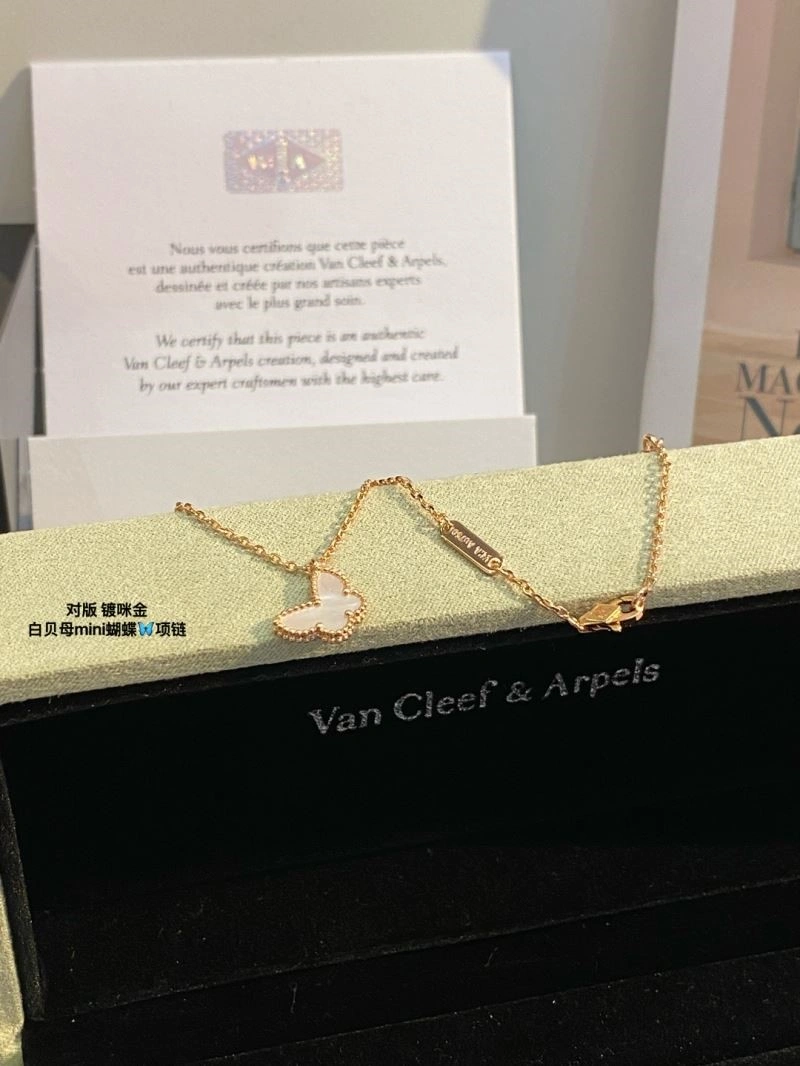 Vca Necklaces Packable 254326