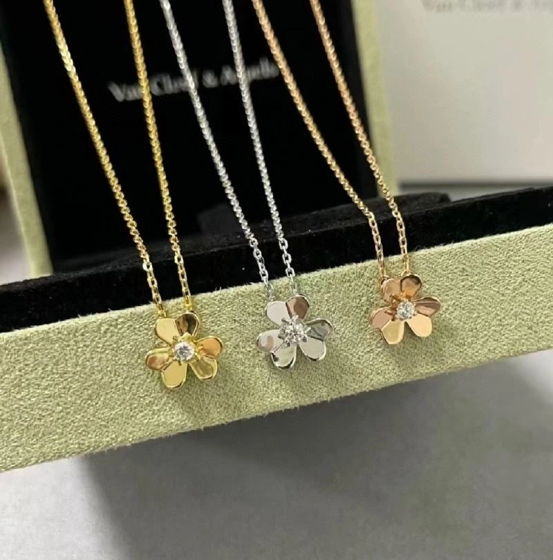 Vca Necklaces GoodFit 254345