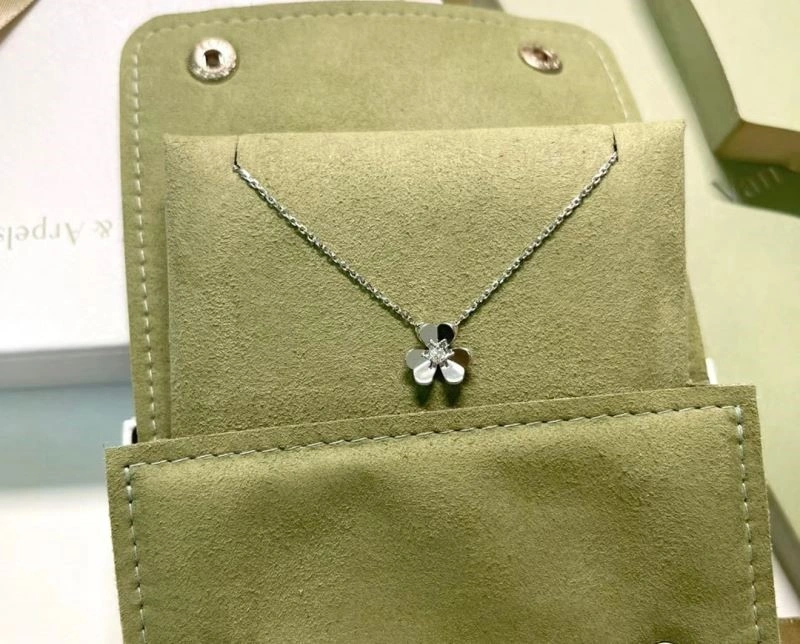 Vca Necklaces GoodFit 254345