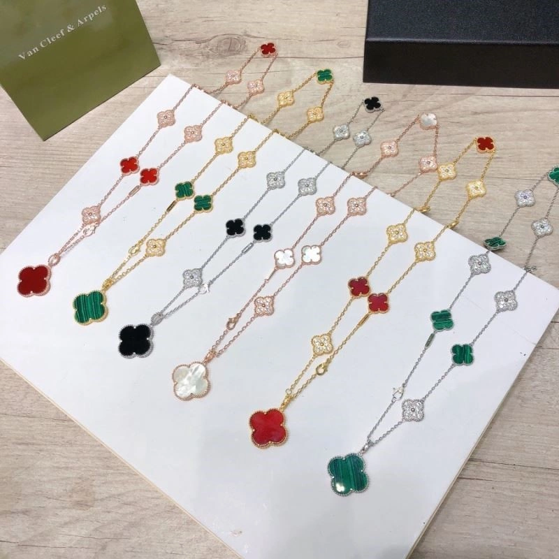 Vca Necklaces ModernLook 254347