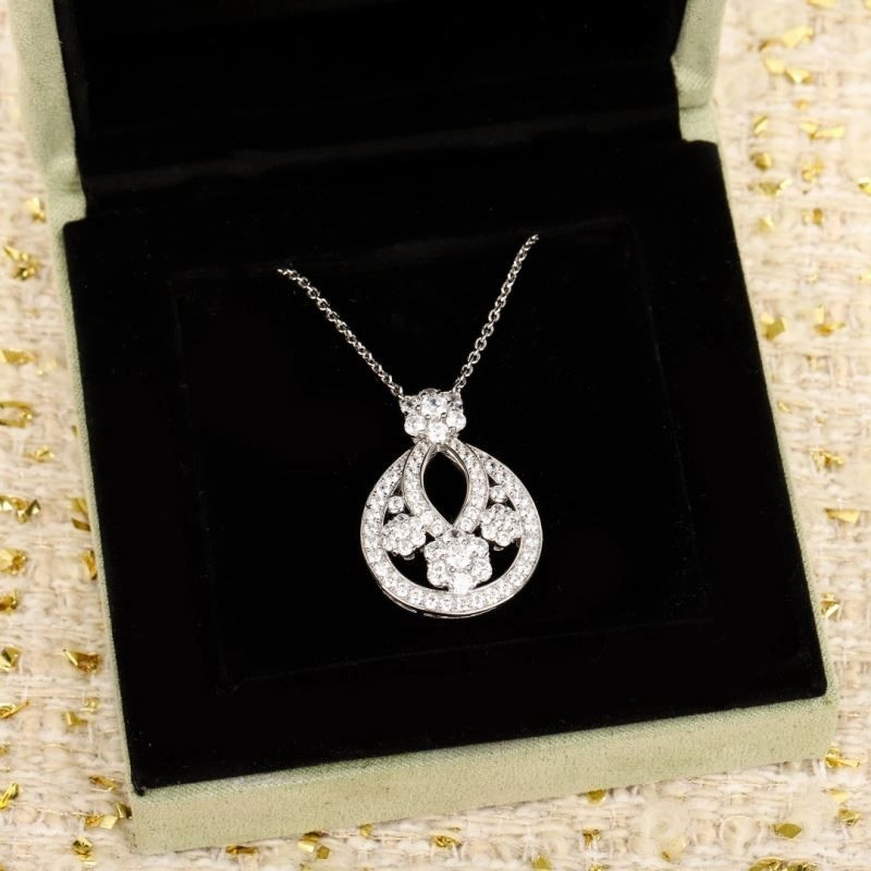 Vca Necklaces RelaxedFit 254358