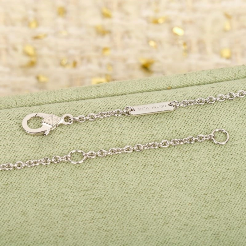 Vca Necklaces RelaxedFit 254358