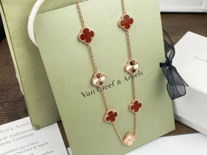 Trendy Vca Necklaces 254327