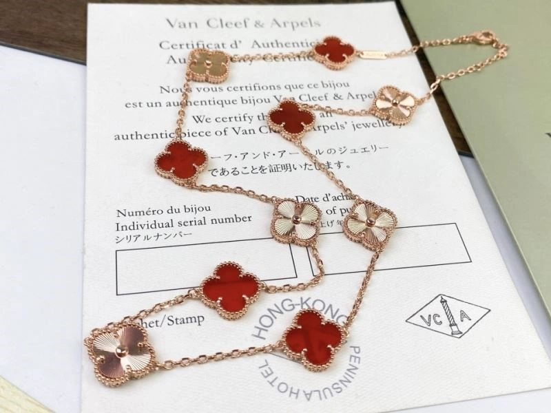 Trendy Vca Necklaces 254327