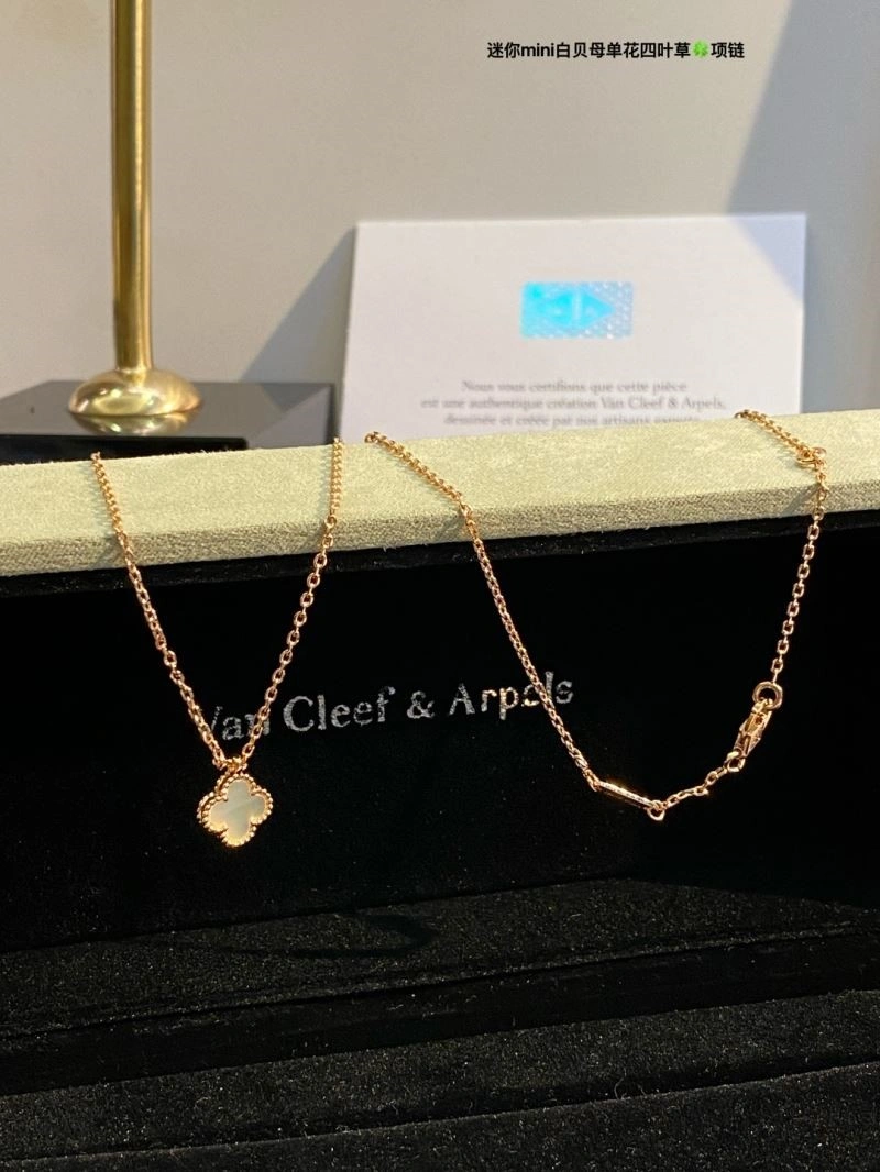 Vca Necklaces WellDesigned 254342