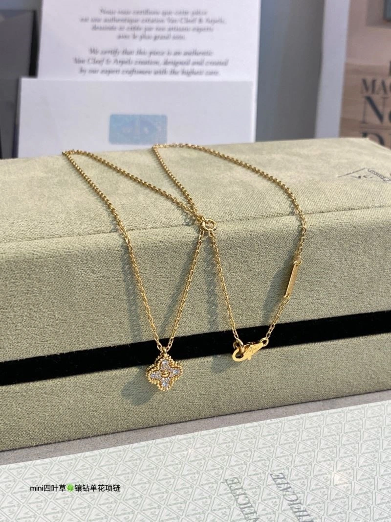 Vca Necklaces Durable 254324