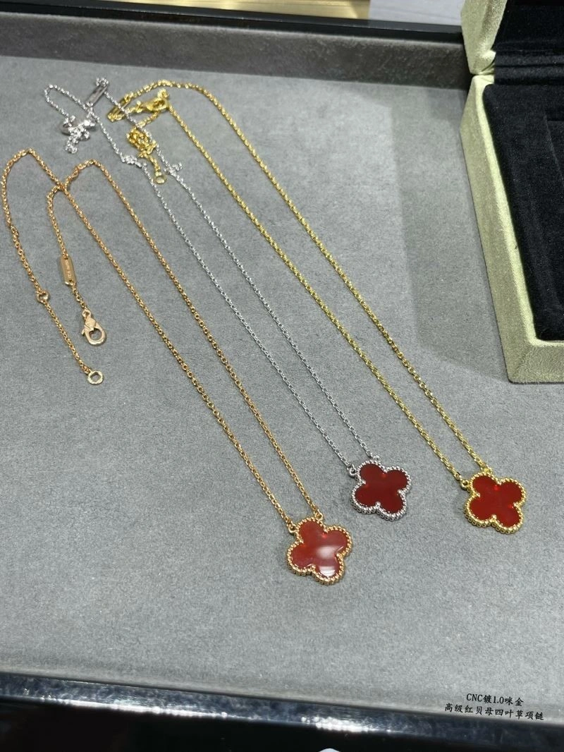 OnTrend Vca Necklaces 254319
