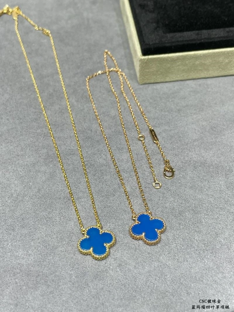 Vca Necklaces Thermal 254317
