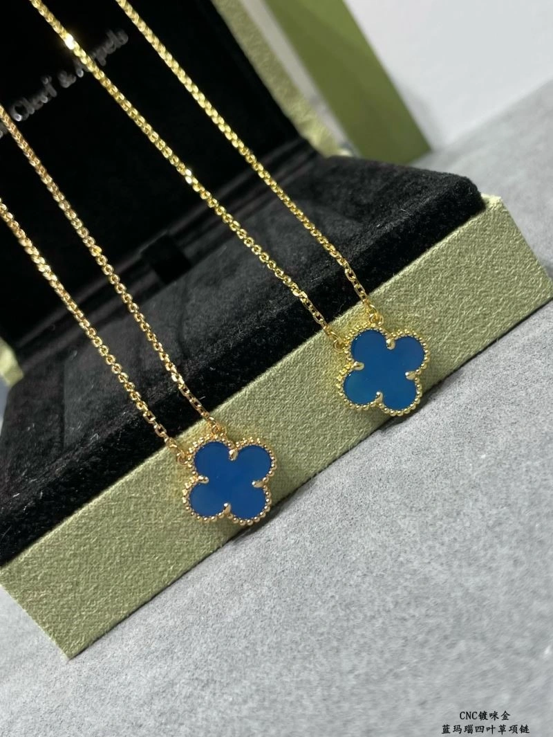 Vca Necklaces Thermal 254317