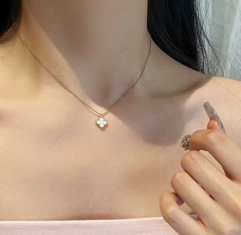 Vca Necklaces Reliable 254305