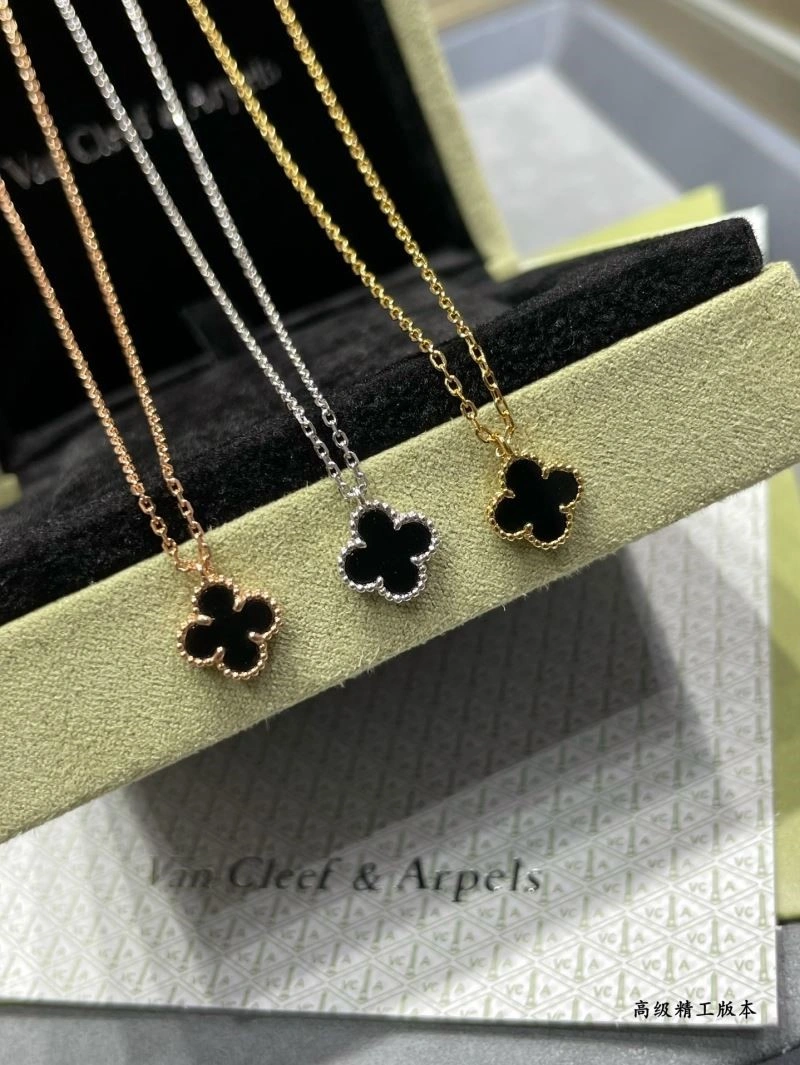 Vca Necklaces FashionForward 254302