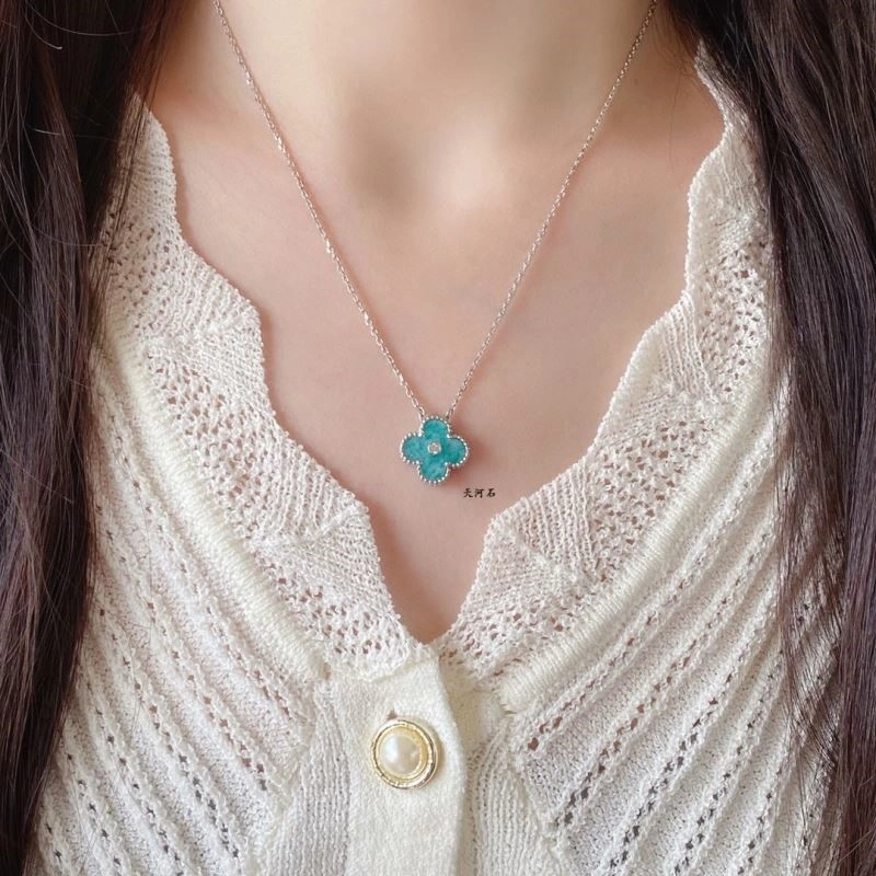Vca Necklaces Stylish 254288