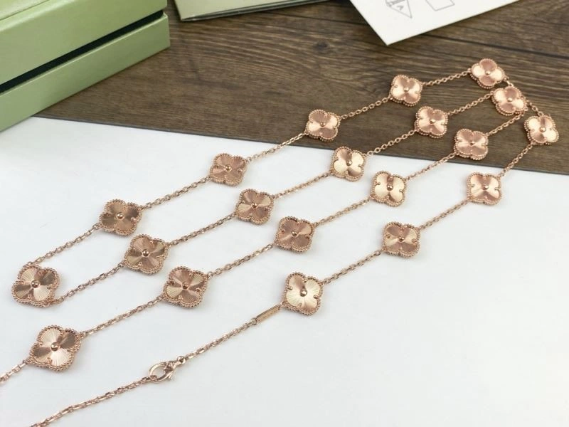 Minimalist Vca Necklaces 254301