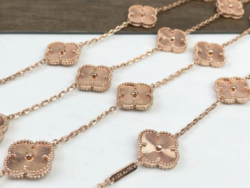Minimalist Vca Necklaces 254301