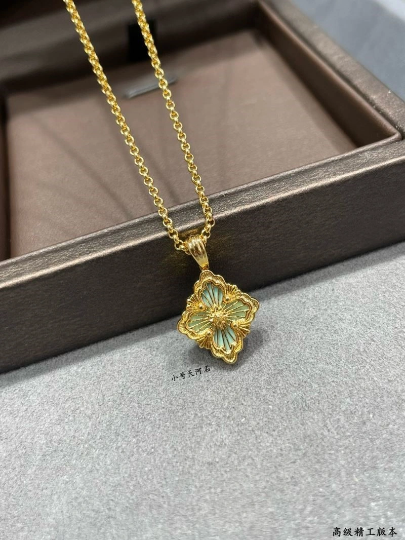 Vca Necklaces SmartChoice 254299