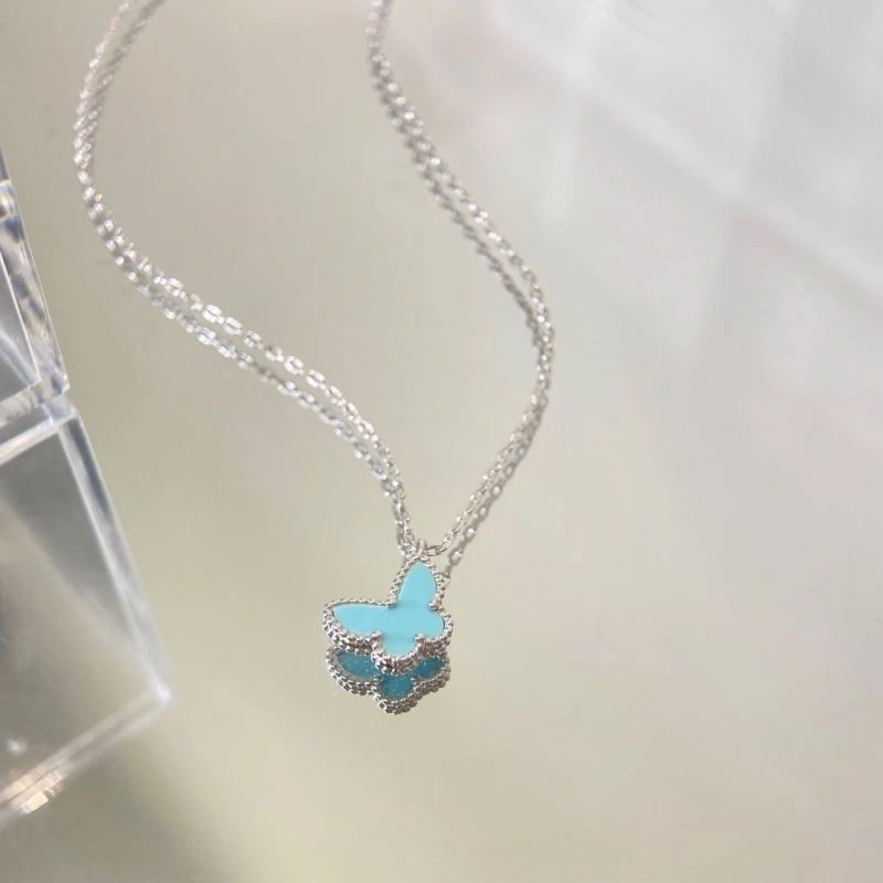 Breathable Vca Necklaces 254290