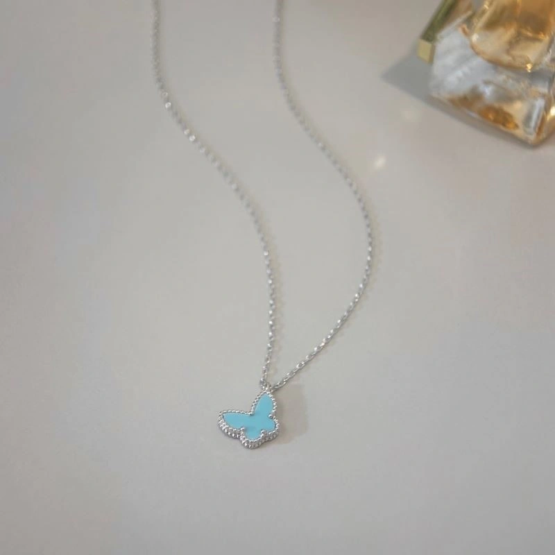 Breathable Vca Necklaces 254290