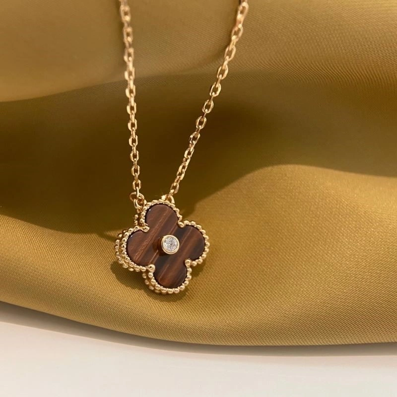 Vca Necklaces SmartChoice 254279