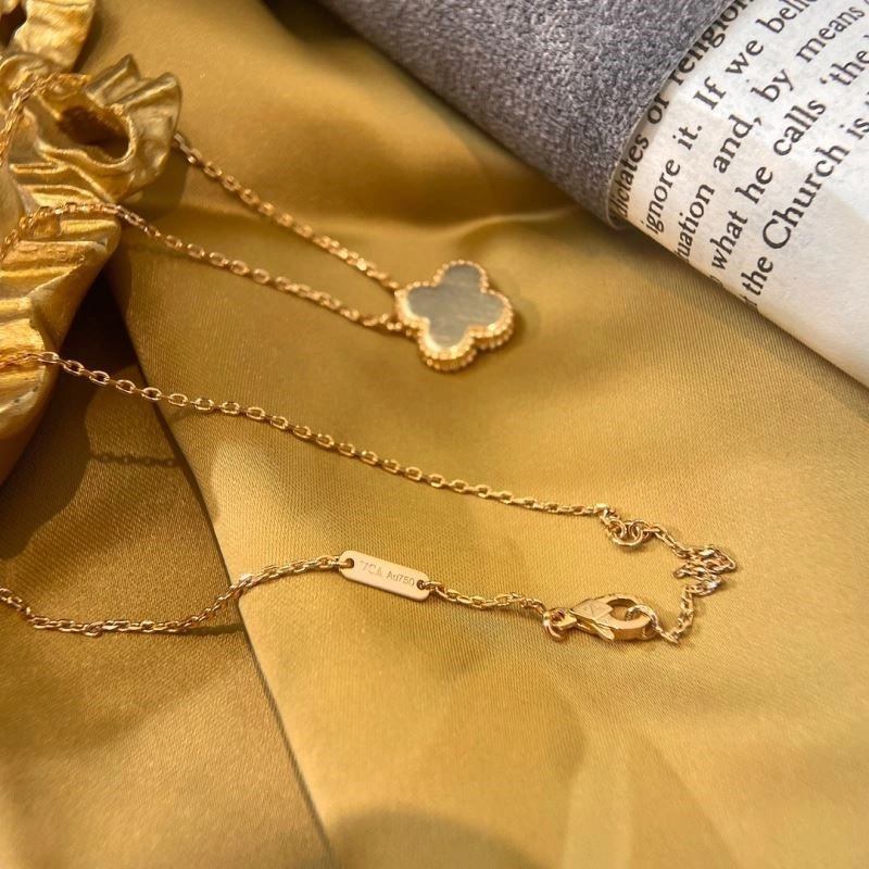 Vca Necklaces SmartChoice 254279