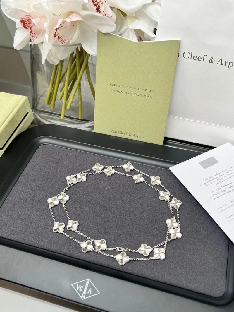 Vca Necklaces Comfortable 254262