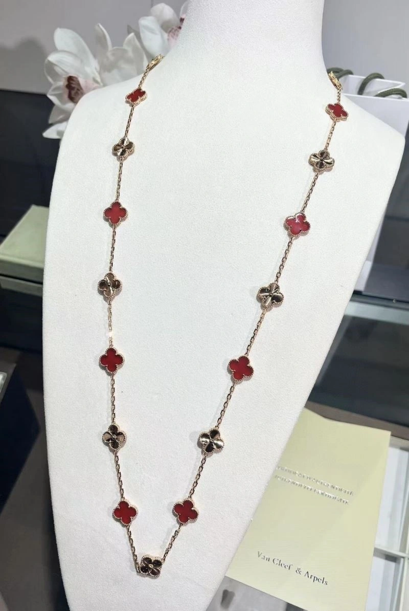 Cozy Vca Necklaces 254244