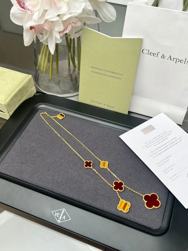 Lightweight Vca Necklaces 254253