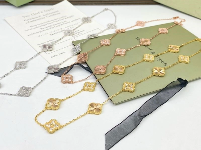 Vca Necklaces Lightweight 254197