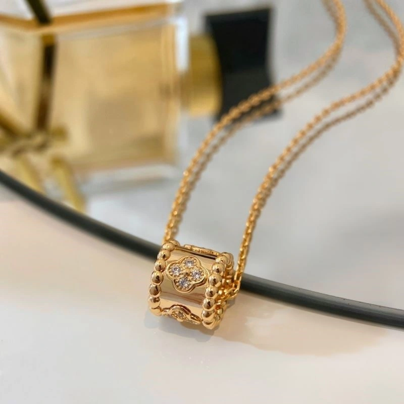 Vca Necklaces Stylish 254194