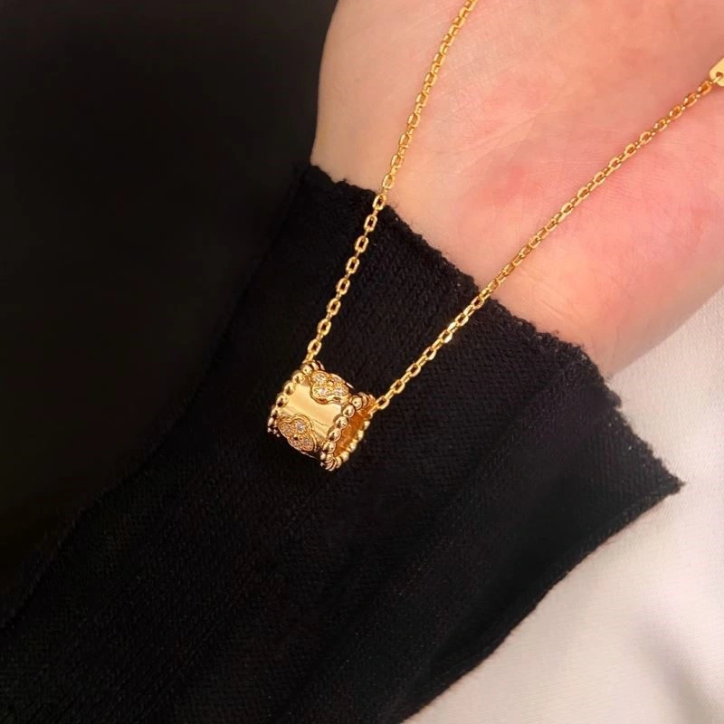Vca Necklaces Stylish 254194