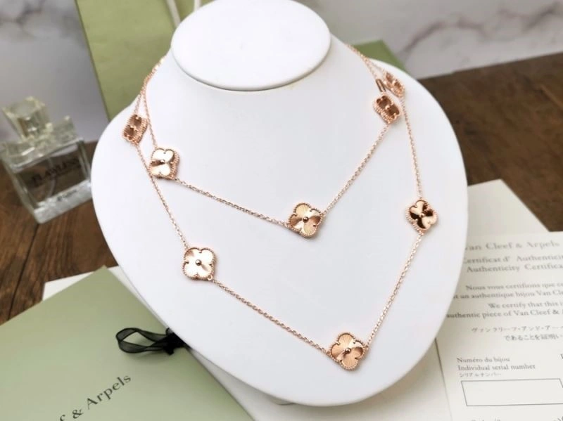 Vca Necklaces GoodFit 254190