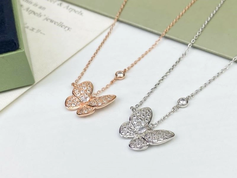 ZeroBulk Vca Necklaces 254183