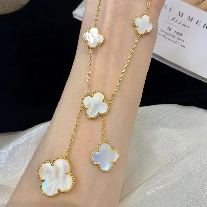 Effortless Vca Necklaces 254177