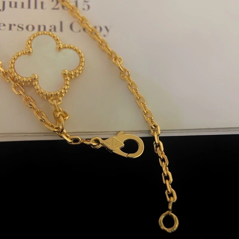 Effortless Vca Necklaces 254177