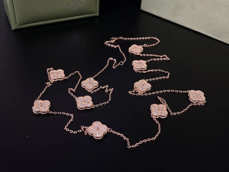 Vca Necklaces TopPick 254171