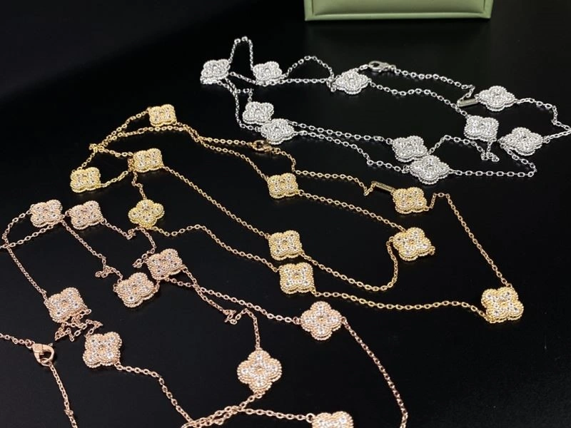 Vca Necklaces TopPick 254171