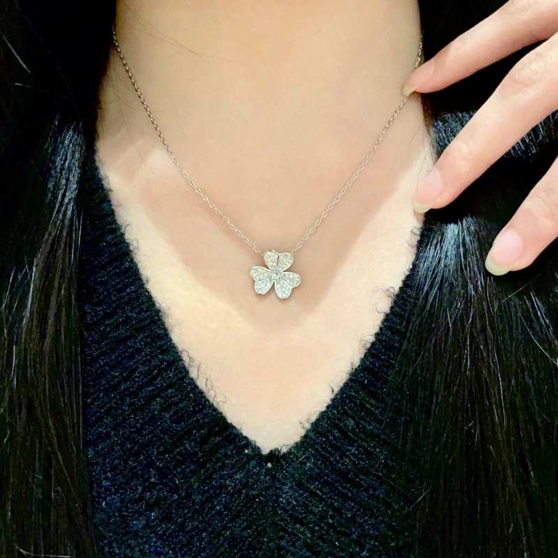Vca Necklaces Stretchable 254187