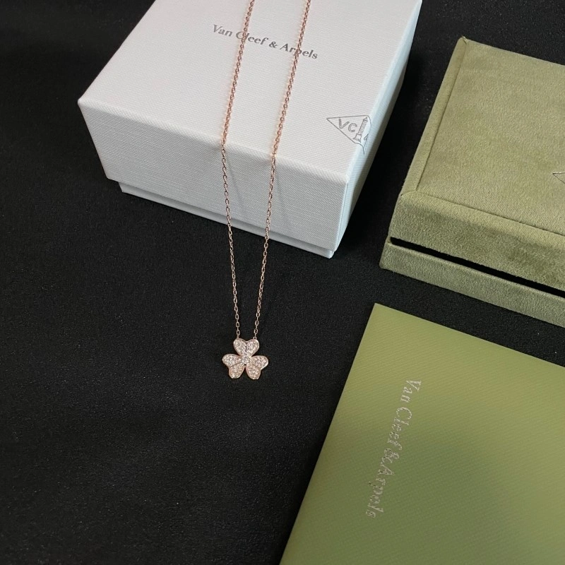 Vca Necklaces Sporty 254185
