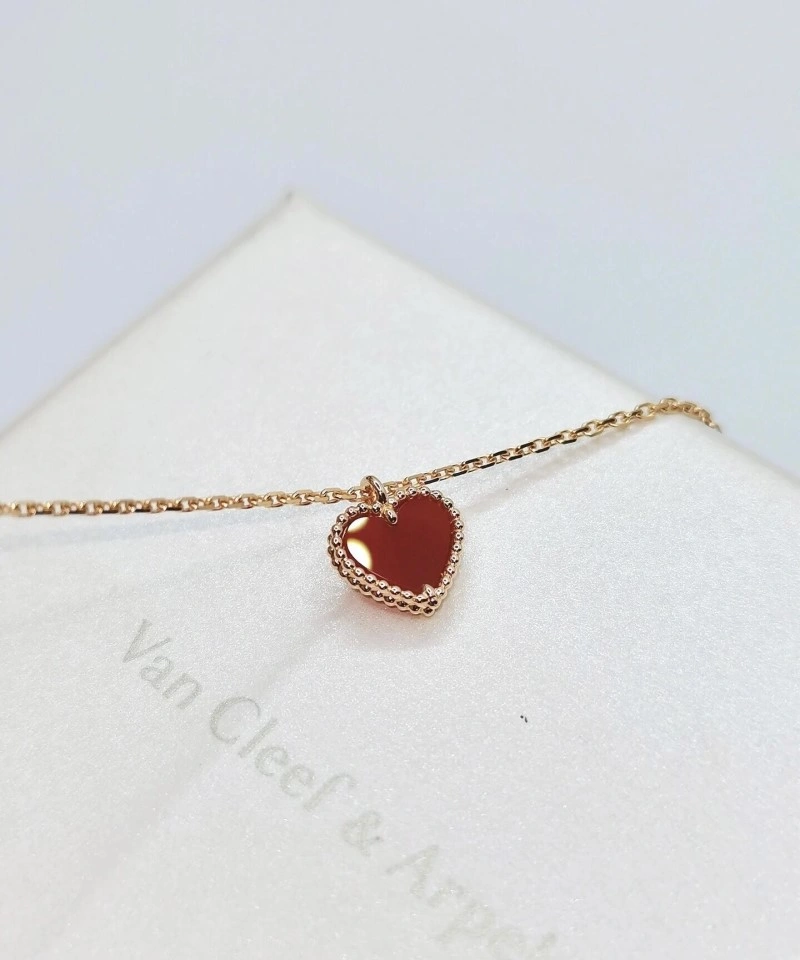Durable Vca Necklaces 254175